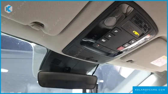 KIA CARNIVAL DIESEL 9-SEATER PRESTIGE