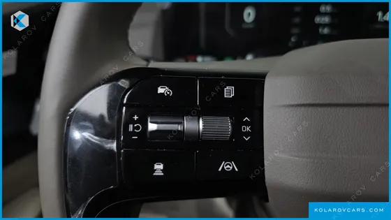 KIA CARNIVAL HEV 4-SEATER HI LIMOUSINE