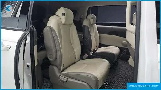 KIA CARNIVAL HEV 9SEATER SIGNATURE