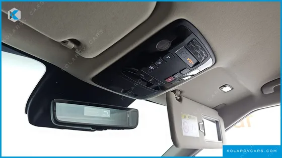 KIA CARNIVAL HEV 9SEATER SIGNATURE