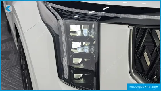 KIA CARNIVAL HEV 9SEATER SIGNATURE