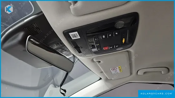 KIA CARNIVAL DIESEL 7-SEATER NOBLESSE