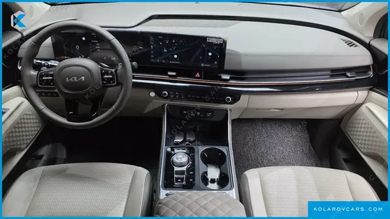 KIA CARNIVAL GASOLINE 9-SEATER SIGNATURE