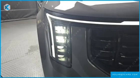 KIA CARNIVAL GASOLINE 7-SEATER GRAVITY
