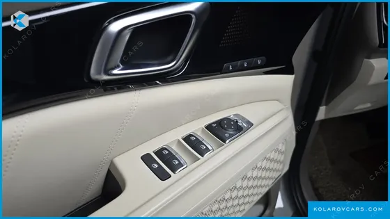 KIA CARNIVAL HEV 9SEATER GRAVITY