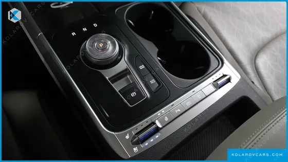 KIA CARNIVAL DIESEL 9-SEATER PRESTIGE