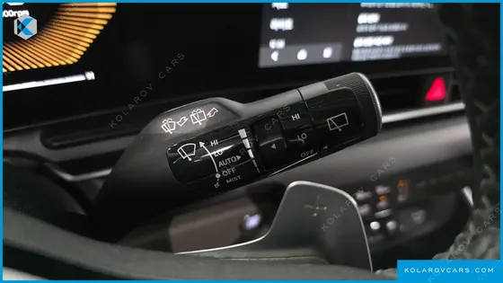 KIA CARNIVAL DIESEL 9-SEATER PRESTIGE