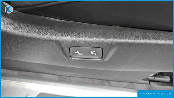 KIA CARNIVAL HEV 9-SEATER HI-LIMOUSINE (SPECIAL VEHICLE)