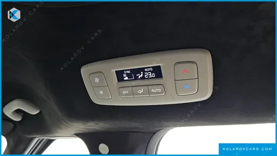 KIA CARNIVAL HEV 9-SEATER HI-LIMOUSINE (SPECIAL VEHICLE)