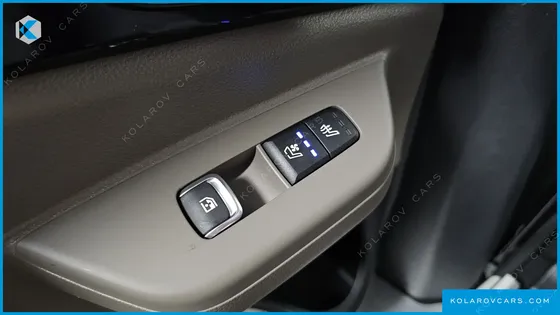 KIA CARNIVAL HEV 9-SEATER HI-LIMOUSINE (SPECIAL VEHICLE)