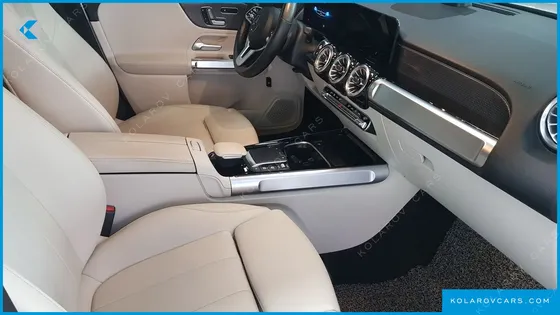 MERCEDES GLB-CLASS GLB220
