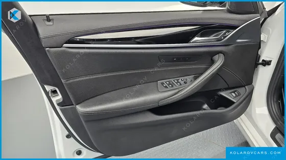 BMW 5 SERIES 520I LUXURY