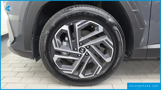 HYUNDAI TUCSON GASOLINE 1.6 TURBO 2WD