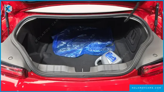 CHEVROLET (GM DAEWOO) CAMARO SS 6.2 V8 VOLCANO RED