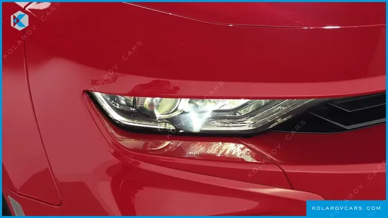 CHEVROLET (GM DAEWOO) CAMARO SS 6.2 V8 VOLCANO RED