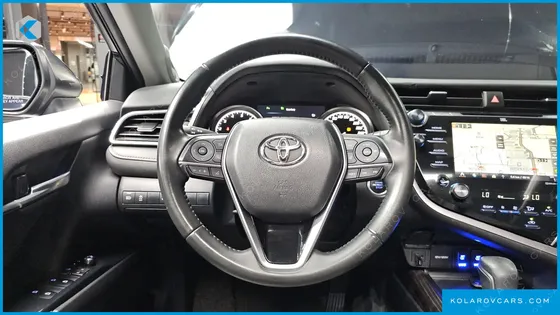TOYOTA CAMRY 2.5