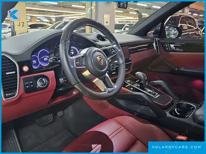 PORSCHE CAYENNE 3.0 PLATINUM EDITION