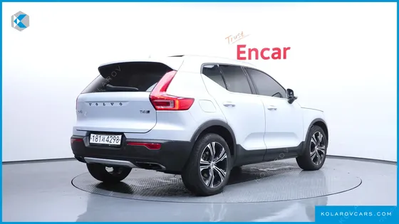 VOLVO XC40 T4 INSCRIPTION