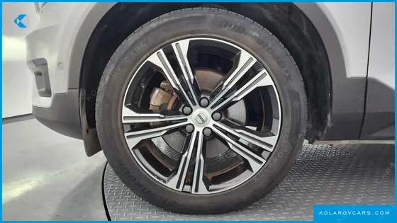 VOLVO XC40 T4 INSCRIPTION