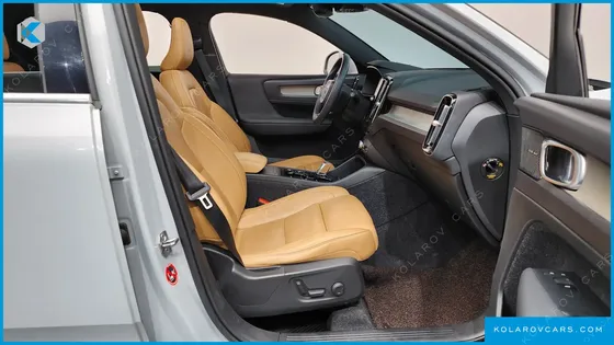 VOLVO XC40 T4 INSCRIPTION