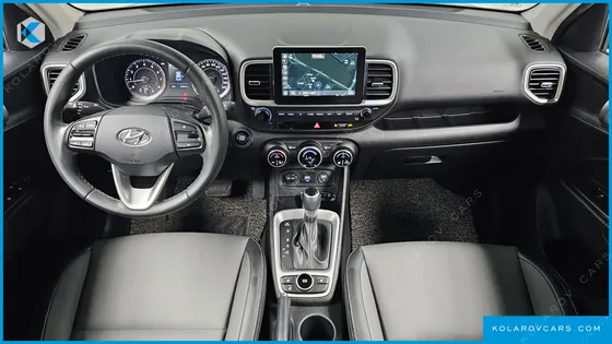 HYUNDAI VENUE 1.6 MODERN