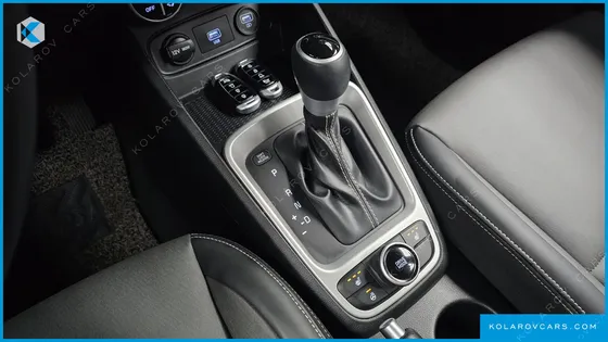 HYUNDAI VENUE 1.6 MODERN