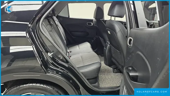 HYUNDAI VENUE 1.6 MODERN