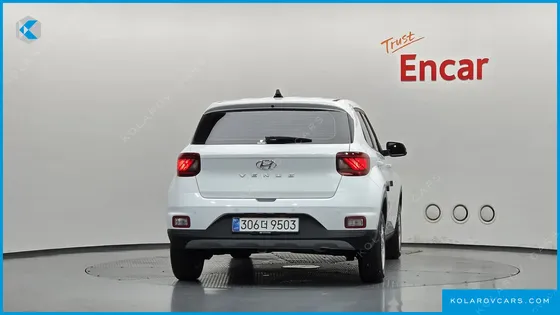 HYUNDAI VENUE 1,6 PREMIUM