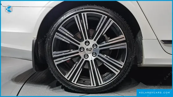VOLVO S90 T8 AWD INSCRIPTION