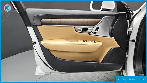 VOLVO S90 T8 AWD INSCRIPTION