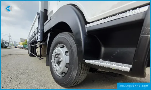 HYUNDAI MEGA TRUCK GOLD