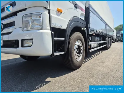 HYUNDAI TRAGO TRAGO 6X4