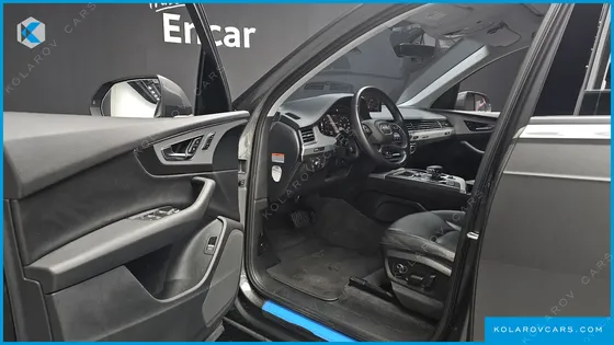 AUDI Q7 45 TFSI QUATTRO