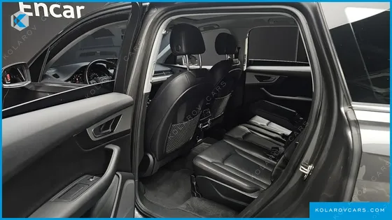 AUDI Q7 45 TFSI QUATTRO
