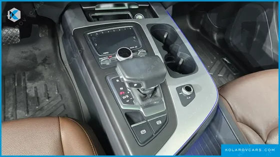 AUDI Q7 45 TFSI QUATTRO