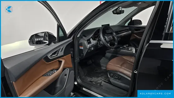 AUDI Q7 45 TFSI QUATTRO