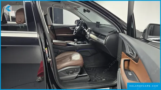 AUDI Q7 45 TFSI QUATTRO