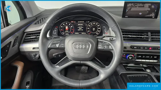 AUDI Q7 45 TFSI QUATTRO