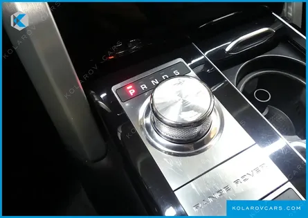 LAND ROVER RANGE ROVER 4.4 SDV8 VOGUE SE DIESEL