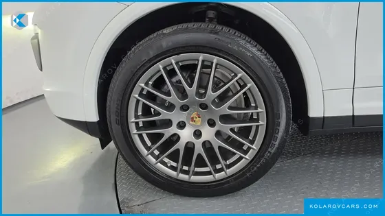 PORSCHE CAYENNE 3.0 DIESEL PLATIUM EDITION