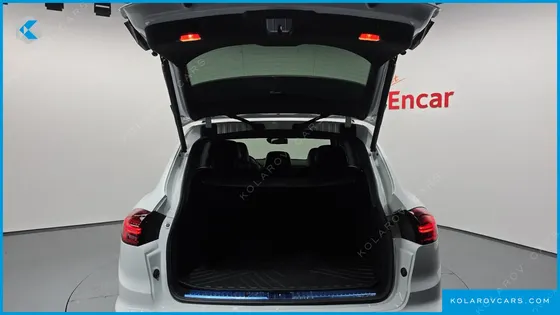 PORSCHE CAYENNE 3.0 DIESEL PLATIUM EDITION