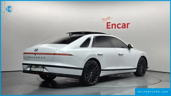 HYUNDAI GRANDEUR CALLIGRAPHY