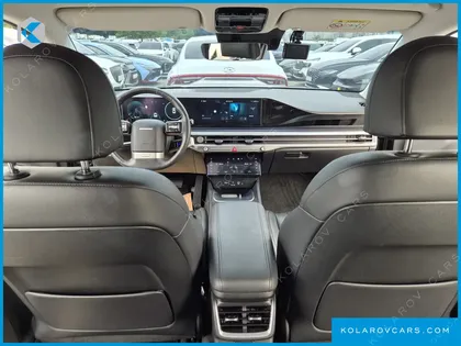 HYUNDAI GRANDEUR PREMIUM