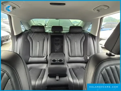 HYUNDAI GRANDEUR PREMIUM