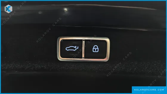 HYUNDAI GRANDEUR PREMIUM