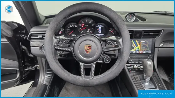 PORSCHE 911 CARRERA 4