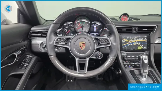 PORSCHE 911 CARRERA 4S