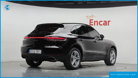 PORSCHE MACAN 2.0