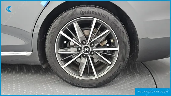 HYUNDAI GRANDEUR 3.0 LPI