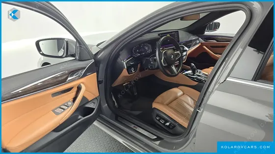 BMW 5 SERIES 520I M SPORT